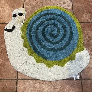 100% Cotton Cute and Simple Snail Rug